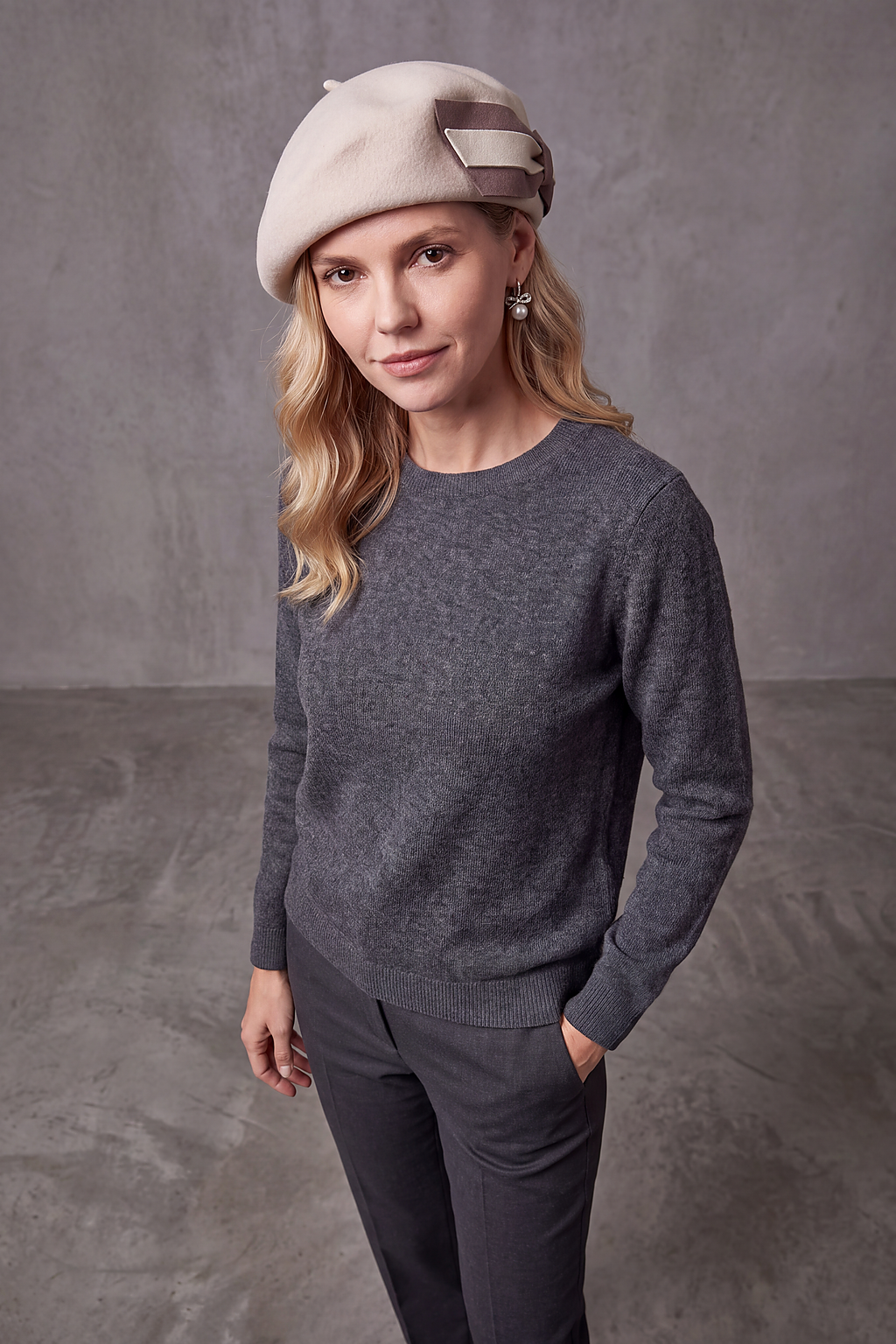 Béret Femme Laine Feutrée Grand Nœud – Héloïse, vue 2