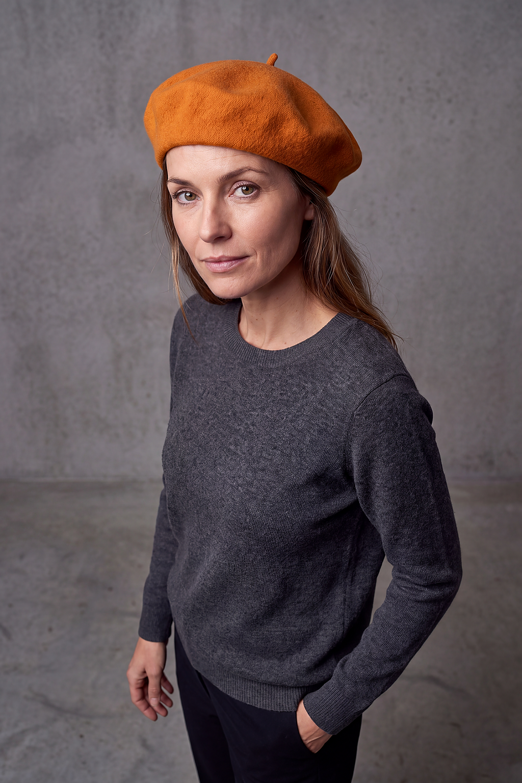 Béret Basque Femme en Laine Chaude – Guéthary, vue 2