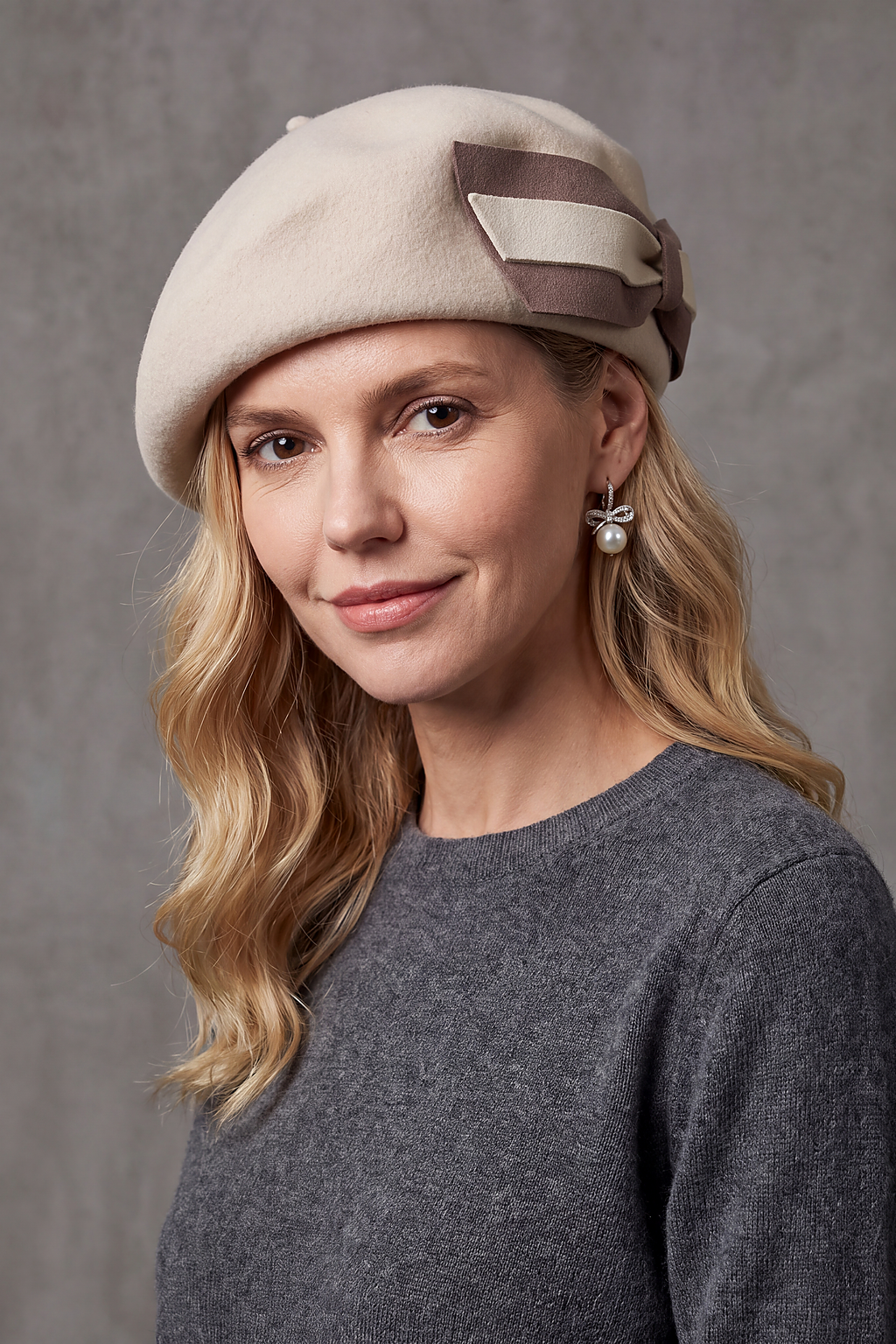 Béret Femme Laine Feutrée Grand Nœud – Héloïse