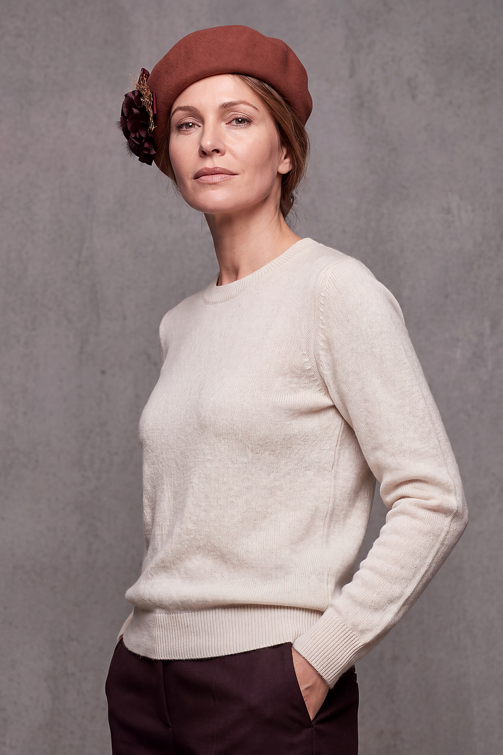 Béret Femme Laine Feutrée à Fleur – Pauline, vue 4