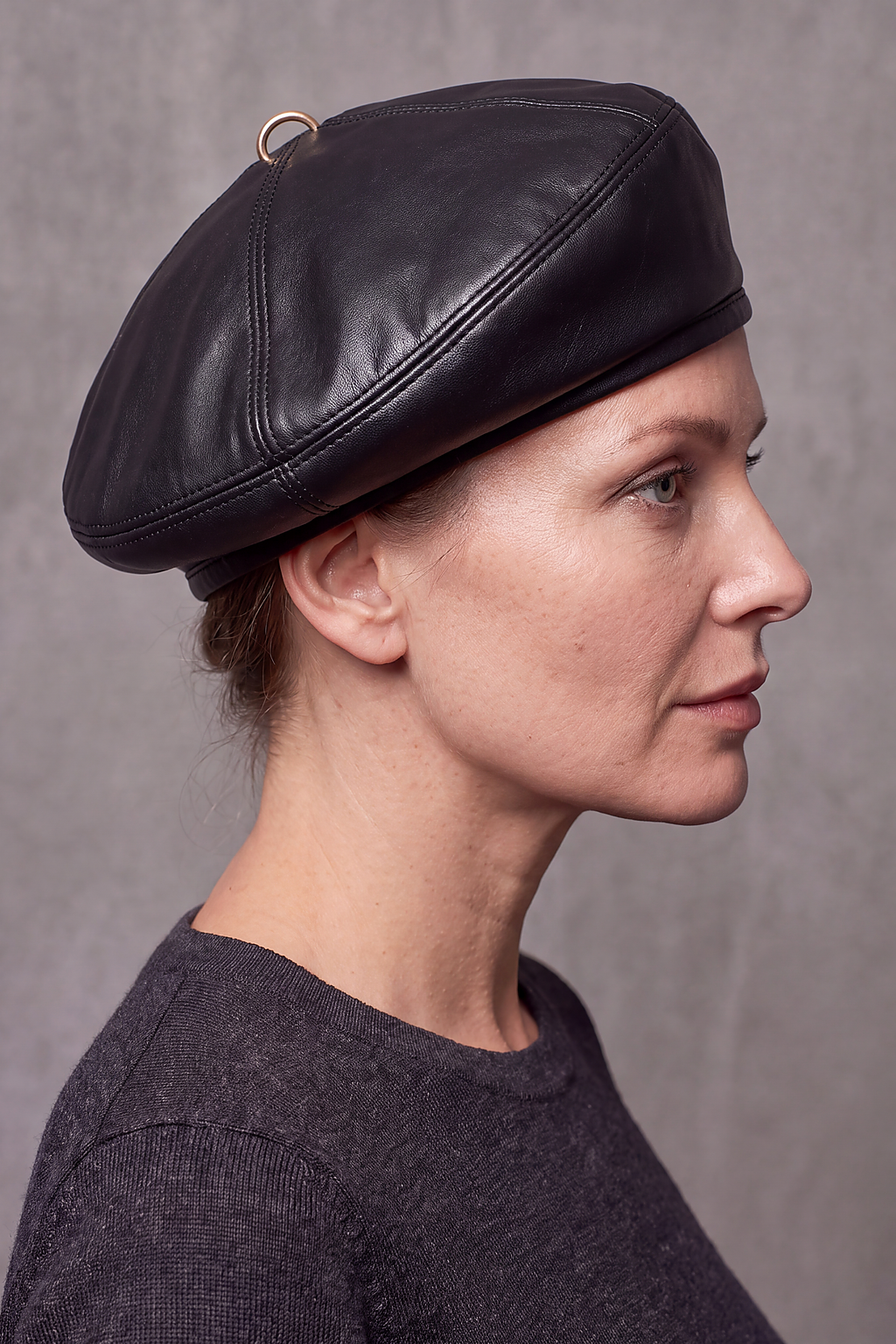 Béret Femme Cuir Véritable Hiver – Eugénie, vue 3
