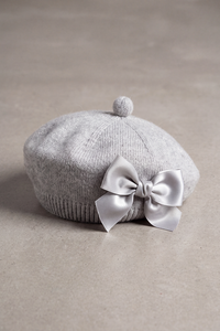 Béret Bébé Fille Tricot à Nœud argent – Pirouette