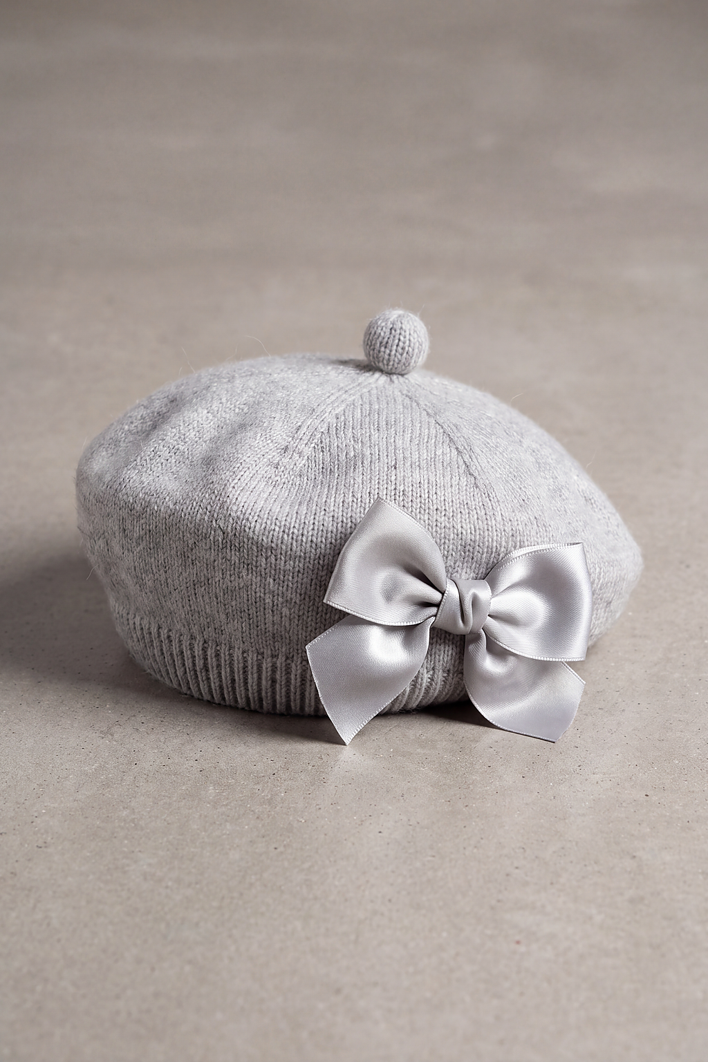 Béret Bébé Fille Tricot à Nœud argent – Pirouette