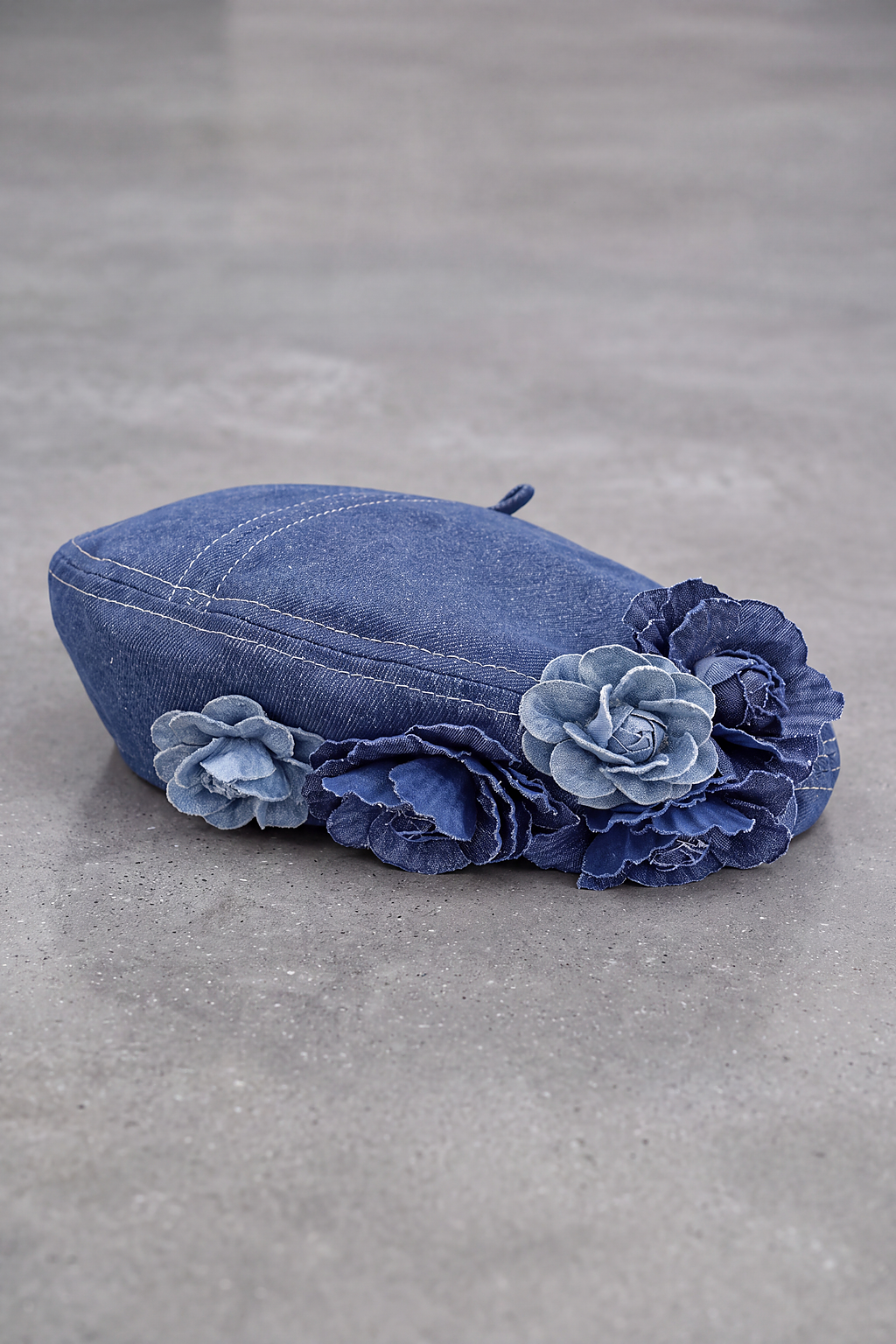 Béret Femme Jean Fleur Bohème bleu foncé – Capucine
