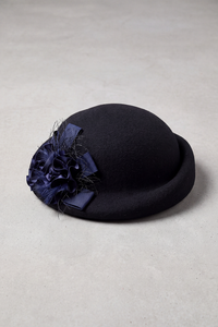 Béret Femme Laine Feutrée à Fleur noir – Pauline